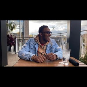 Meet your Posher, Devon